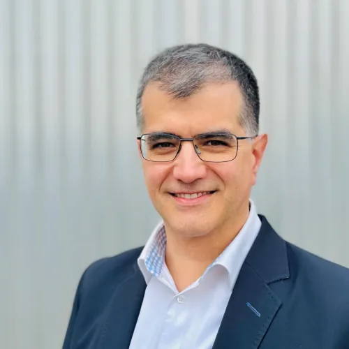César Carmona